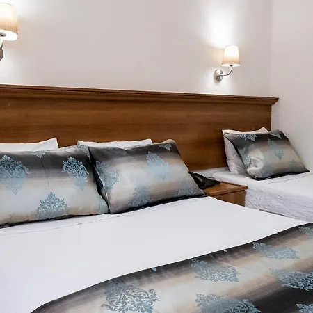 Hotel Kispet 3*