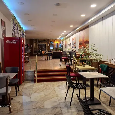 Kispet Hotel 3*