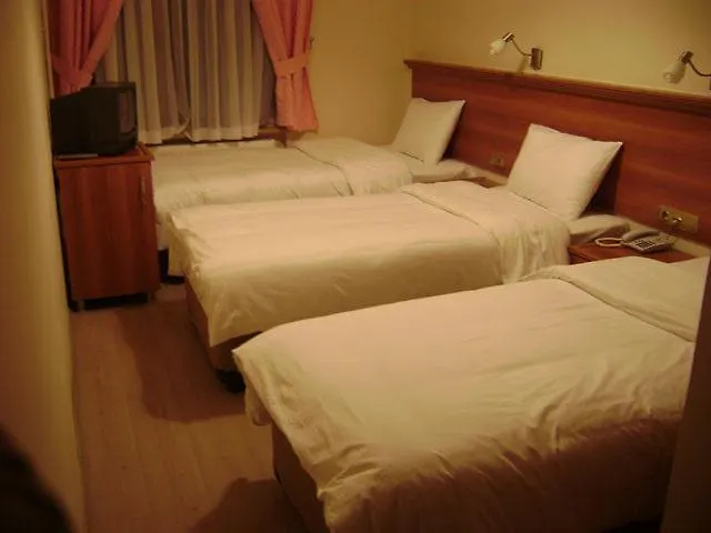Kispet Hotel 3*